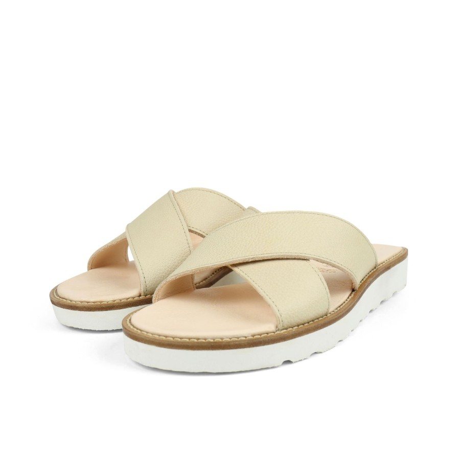 Women Kavat | Axamo Ep Light Sand